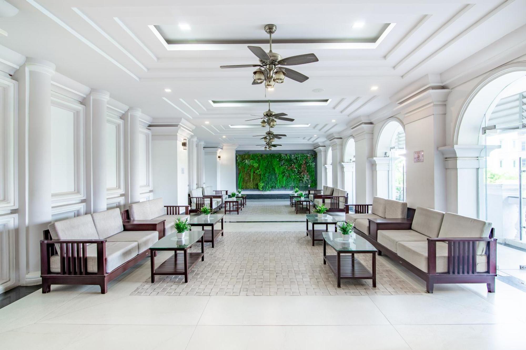 Mekongview 2 Condotel Phnom Penh Dış mekan fotoğraf