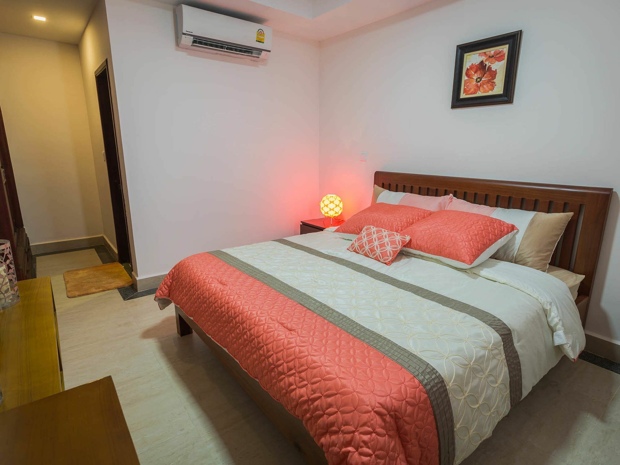 Mekongview 2 Condotel Phnom Penh Dış mekan fotoğraf