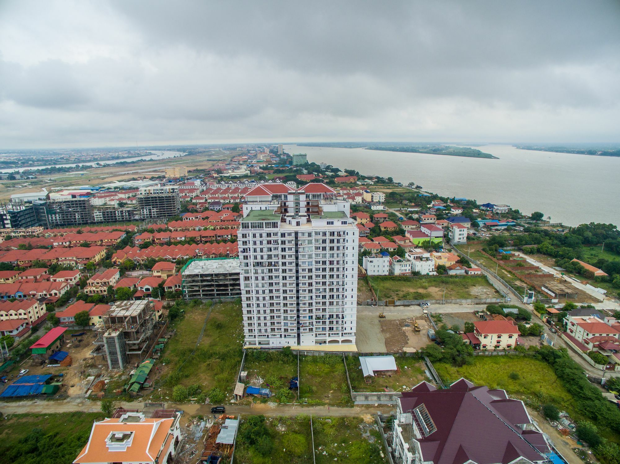 Mekongview 2 Condotel Phnom Penh Dış mekan fotoğraf